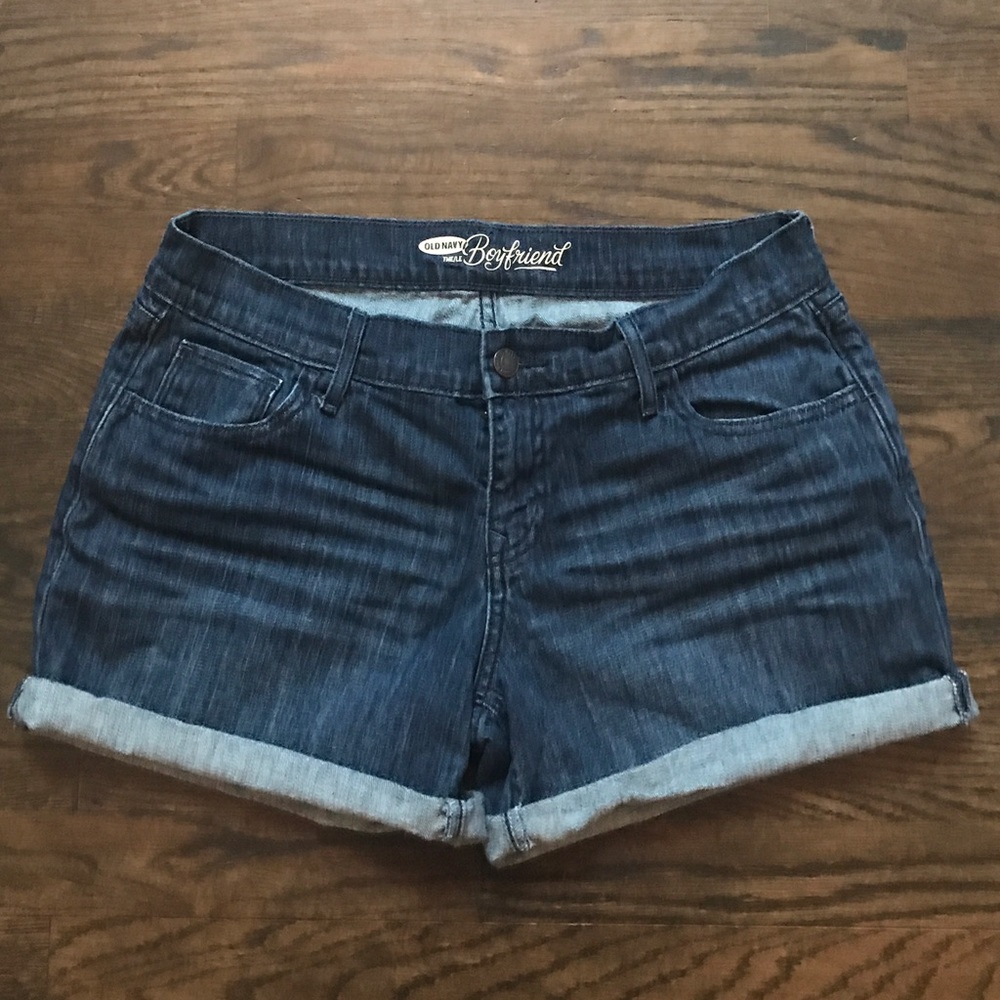 Cuffed Boyfriend denim shorts from Old Navy size 6
