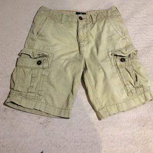 AMERICAN EAGLE CARGO SHORTS