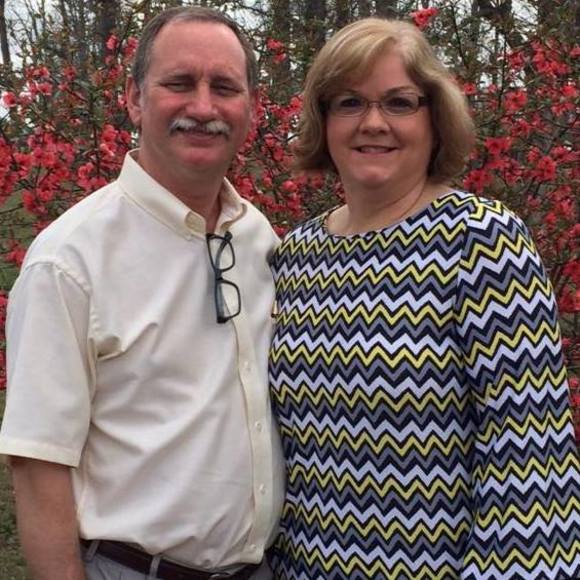 Meet your Posher, Debbie - Picture 1 of 1