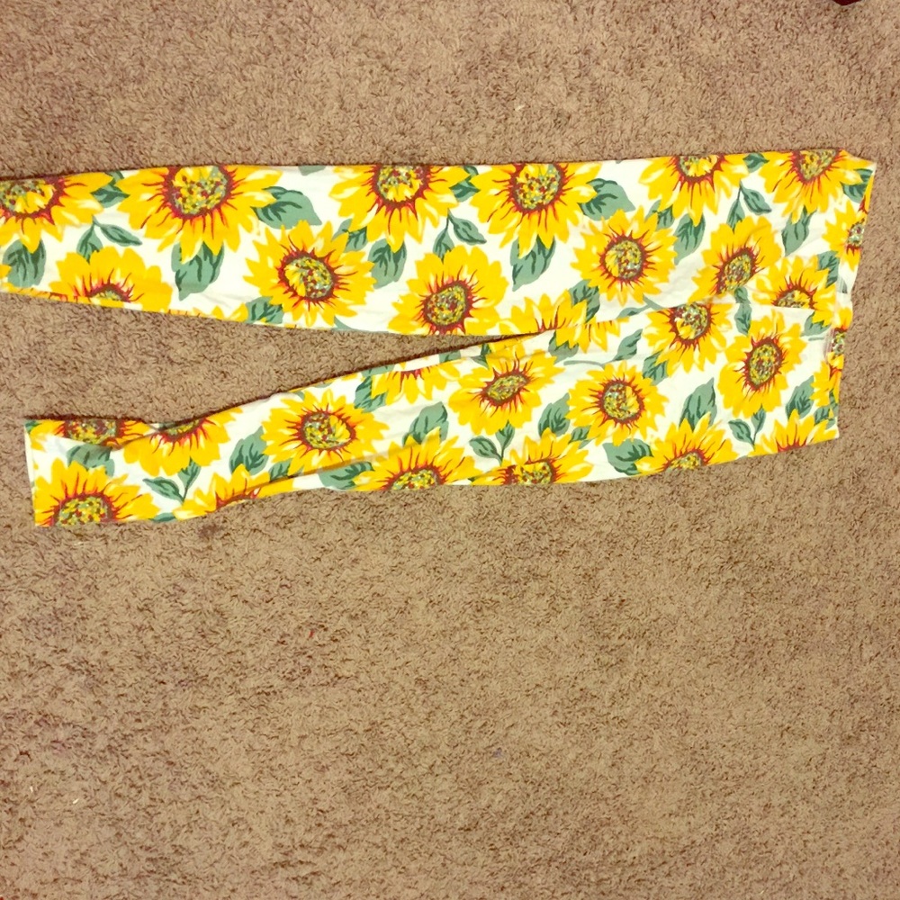 Floral American apparel leggings