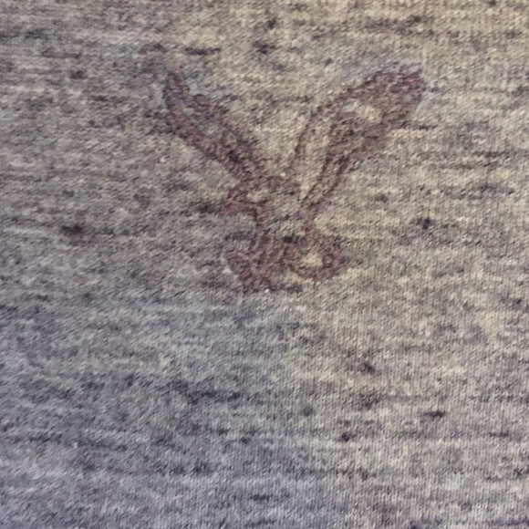 American Eagle Gray V-Neck - Picture 3 of 3