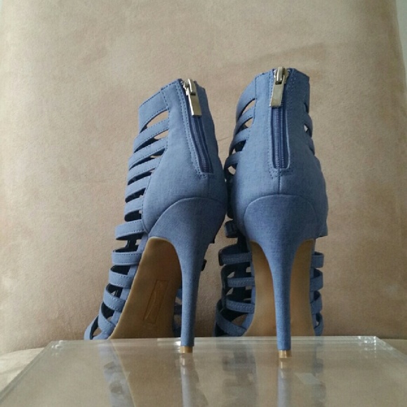 *DENIM CAGE STYLE PEEP TOE HEELS!* - Picture 3 of 3