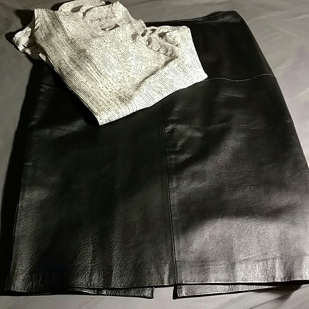 💜Soft 100% leather skirt