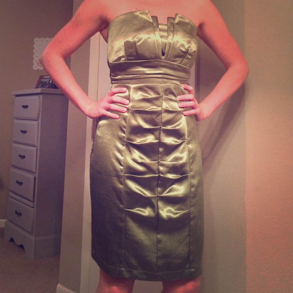 Green scalloped cocktail dress