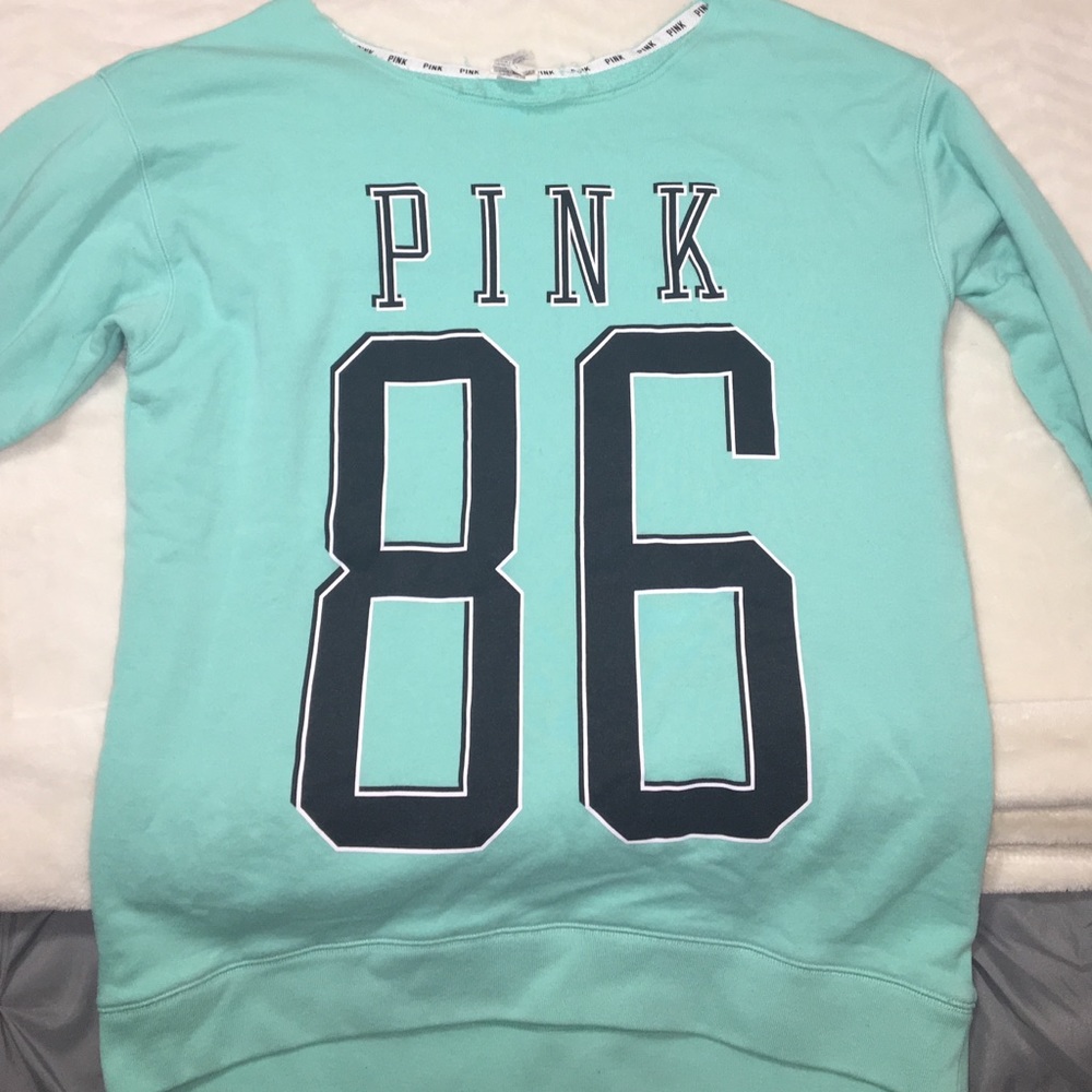 VS PINK crew pullover