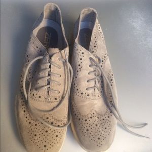 Zerogrand Wingtip Oxford Shoes