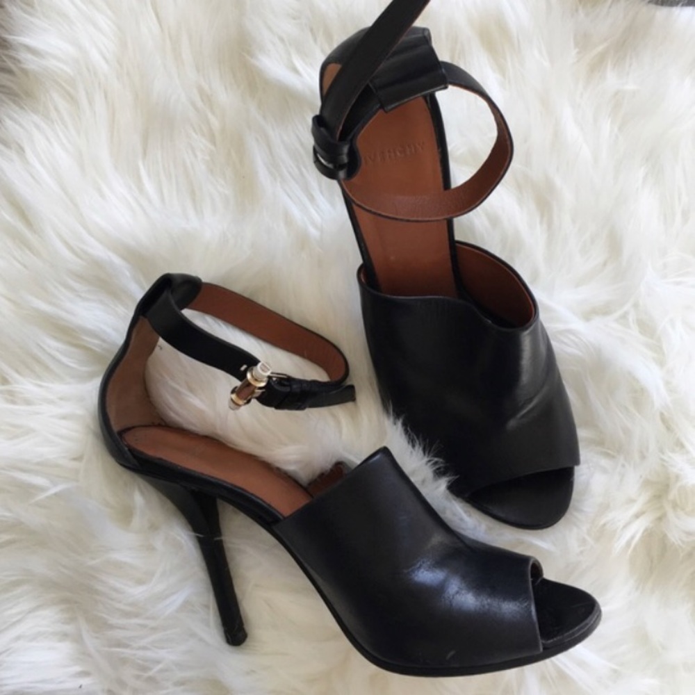 Leather Givenchy mule heels