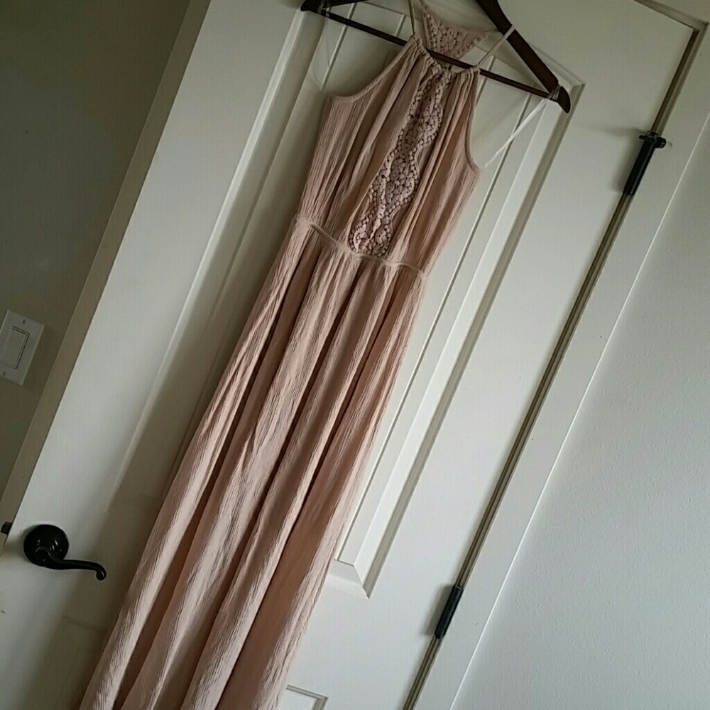 Blush/dusty rose maxi dress