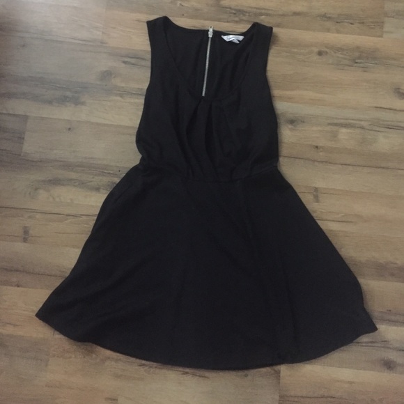 Speechless Dresses & Skirts - Little black dress with silver zipper accent