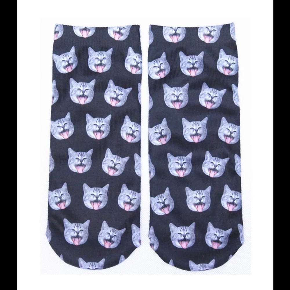 Cute cat head socks.