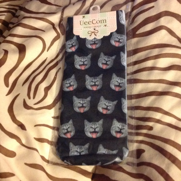 Cute cat head socks. - Picture 2 of 2