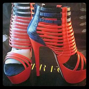 Platform Strappy Sandals