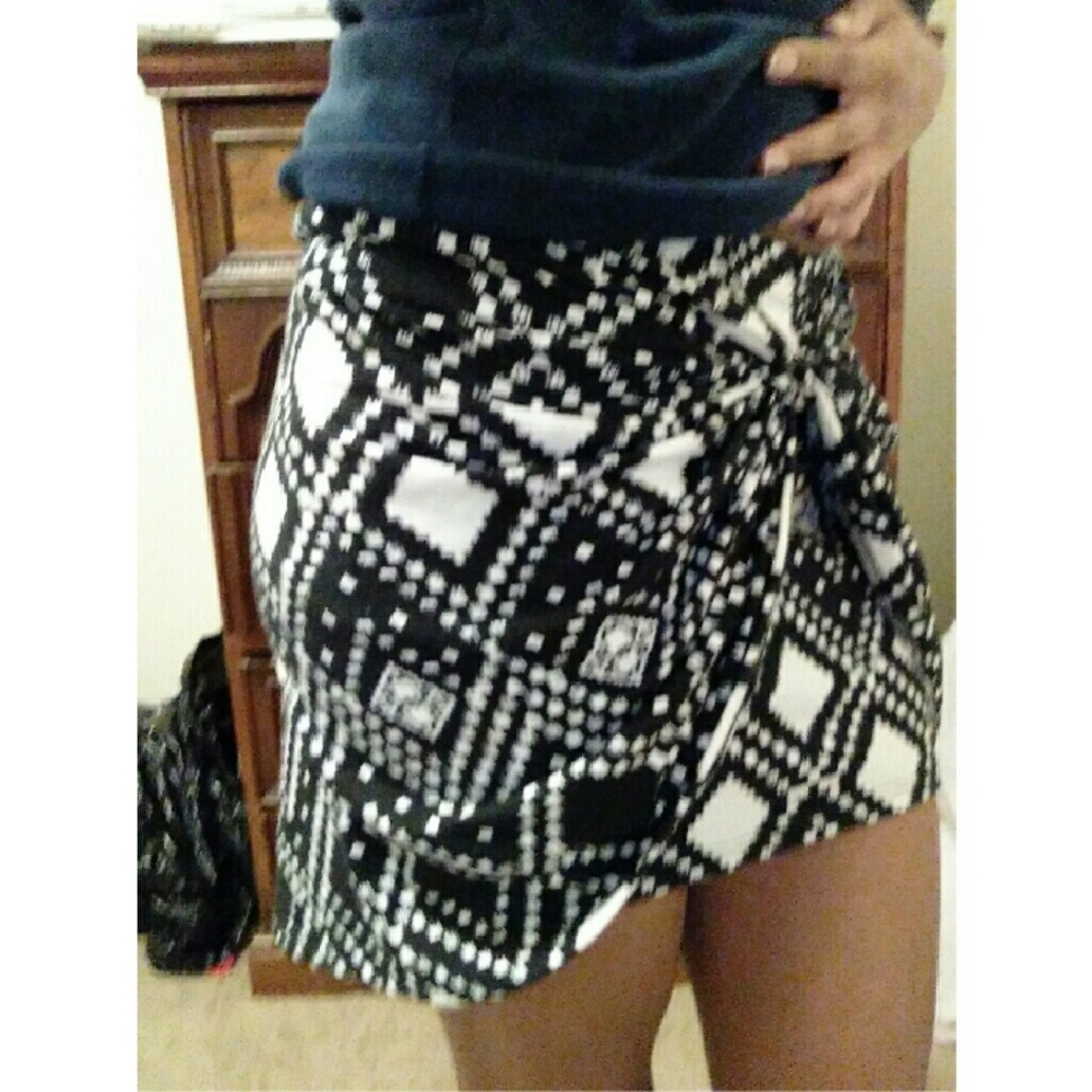 Hi-lo mini  skirt