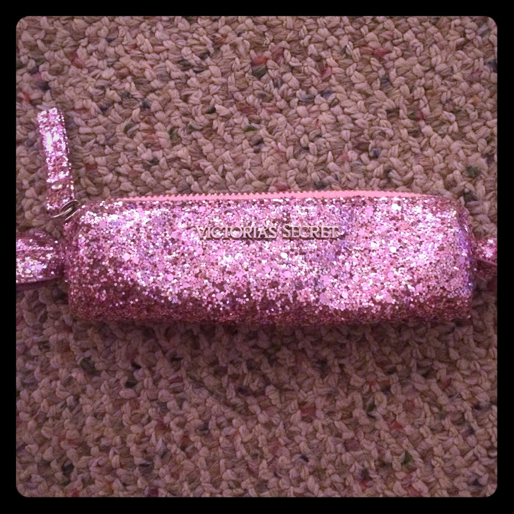 💟VICTORIA'S SECRET HOLIDAY BEAUTY POUCH 💟
