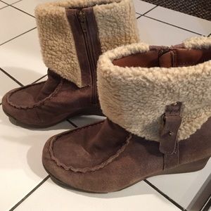 Eddie Bauer ankle booties