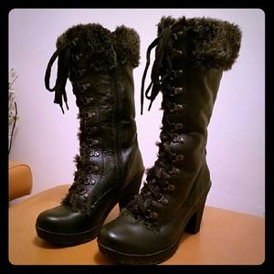Born knee high leather boots!