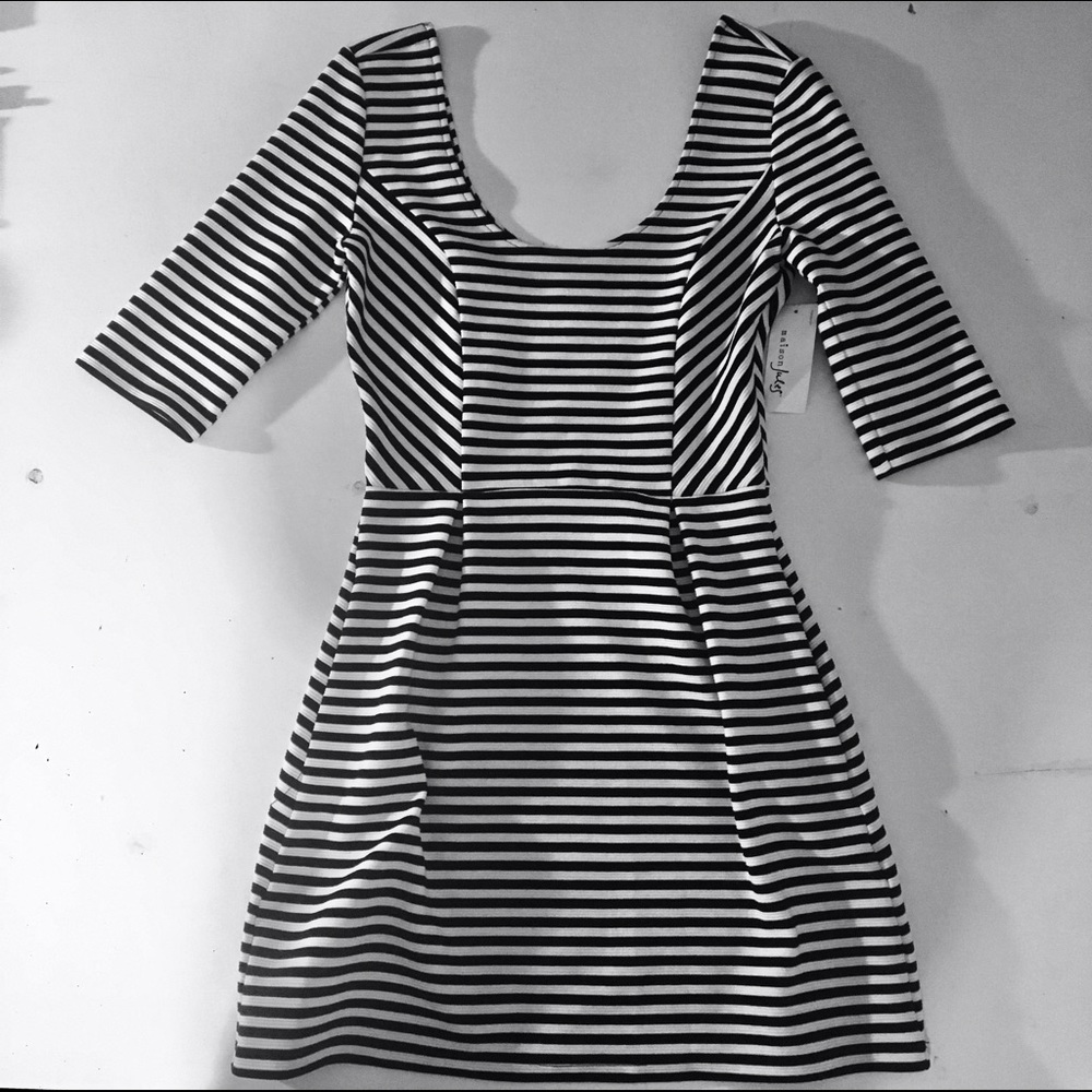 🌟Maison Jules Dress Sz. Small 🌟 with tags! New!