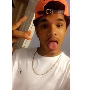 Meet your Posher, Aaron