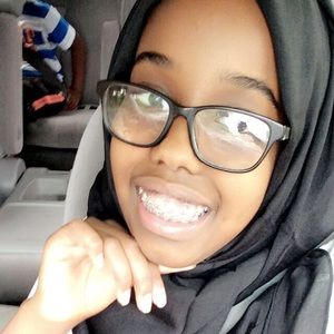 Meet your Posher, Sabrina