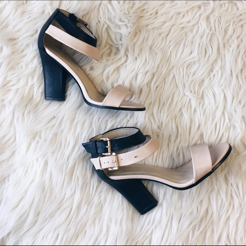 Amazing faux leather sandals