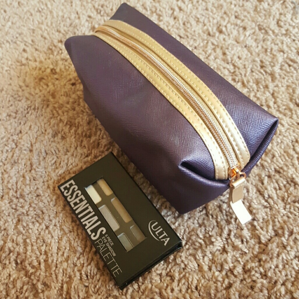 Cute makeup bag; FREE ULTA EYESHADOW *FINAL PRICE*