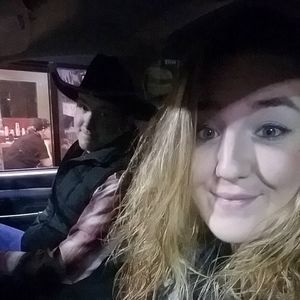 Meet your Posher, Kendall