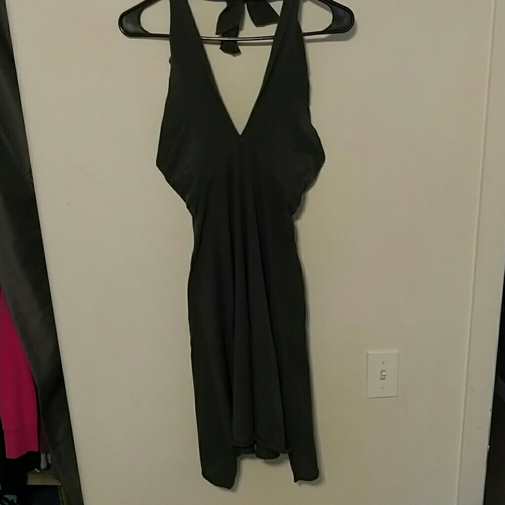 Convertible halter dress
