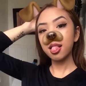 Meet your Posher, Taniya