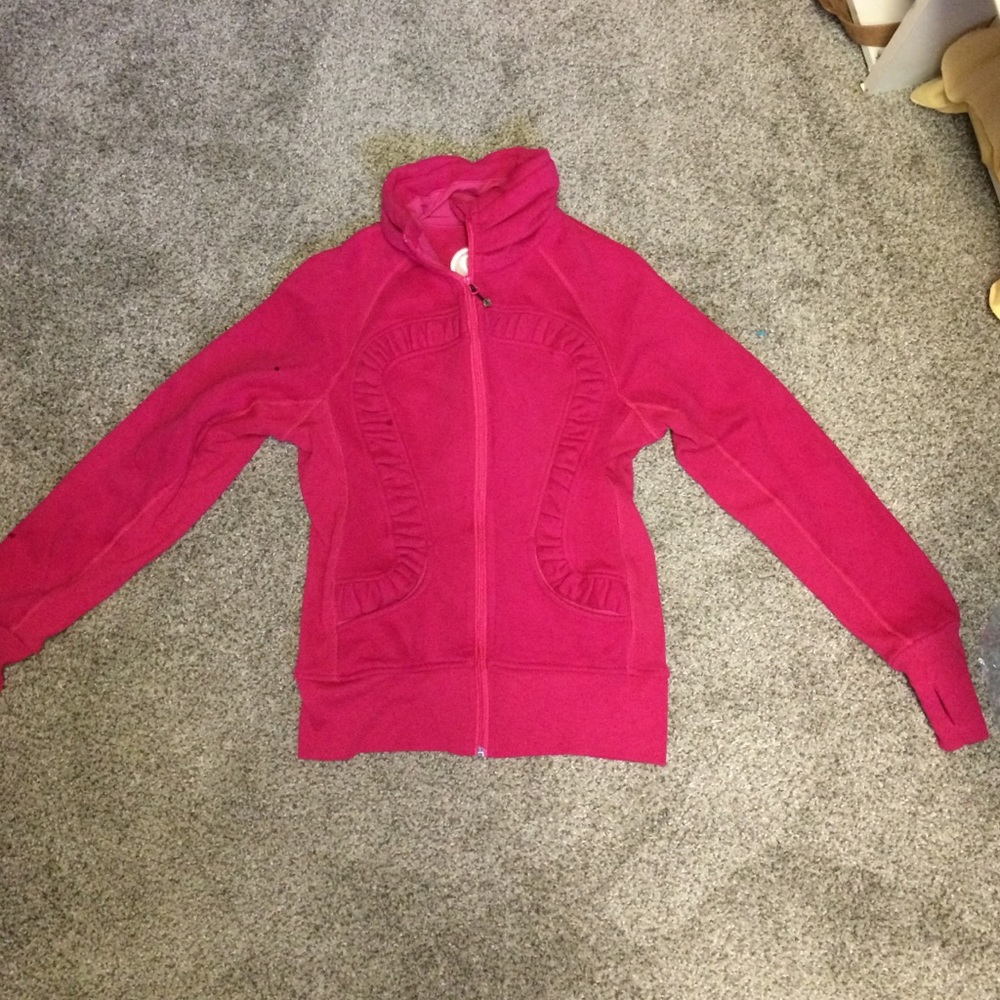 Lululemon pink workout jacket