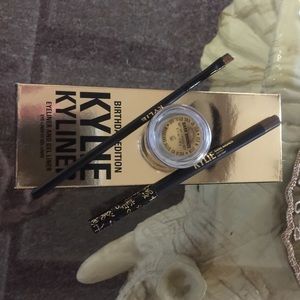 authentic Kylie kyliner