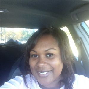 Meet your Posher, Janee