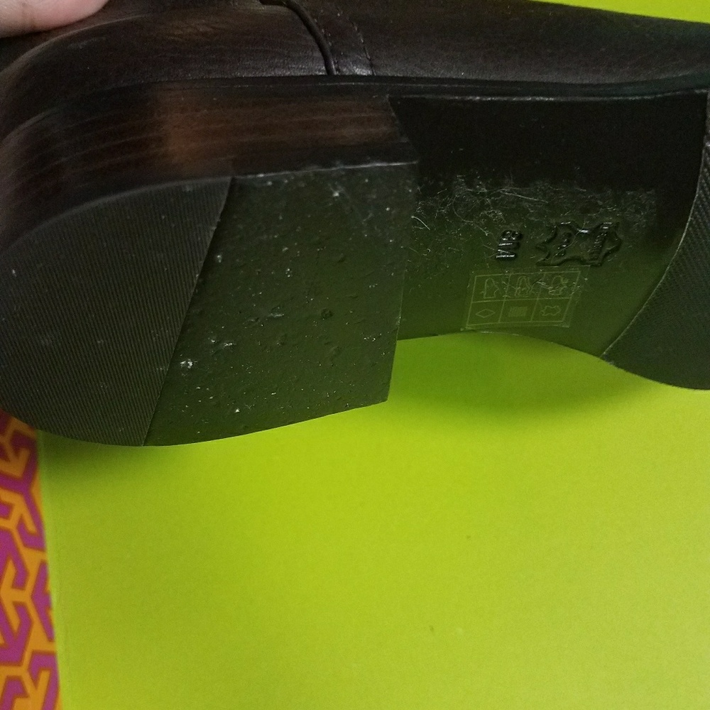 Tory Burch boots - Picture 5 of 7