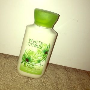 White citrus body lotion