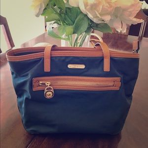 Michael Kors original kempton nylon bag