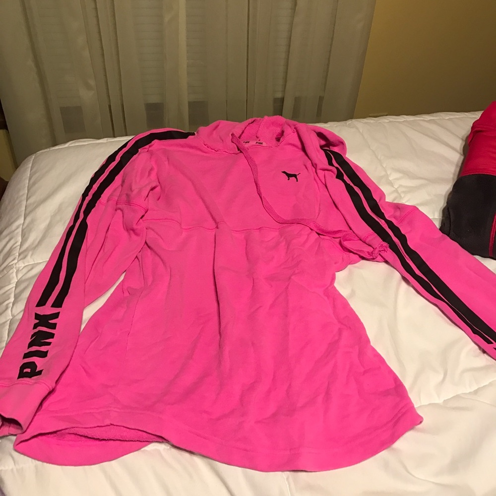 PINK sweater size small