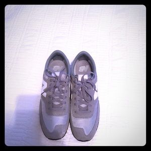 New Balance Tennis Shoes