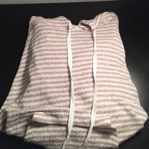 Knitted hoodie sweater