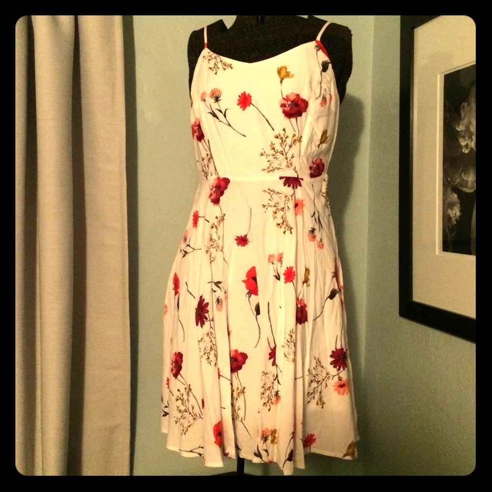 NWT Old Navy floral sun dress
