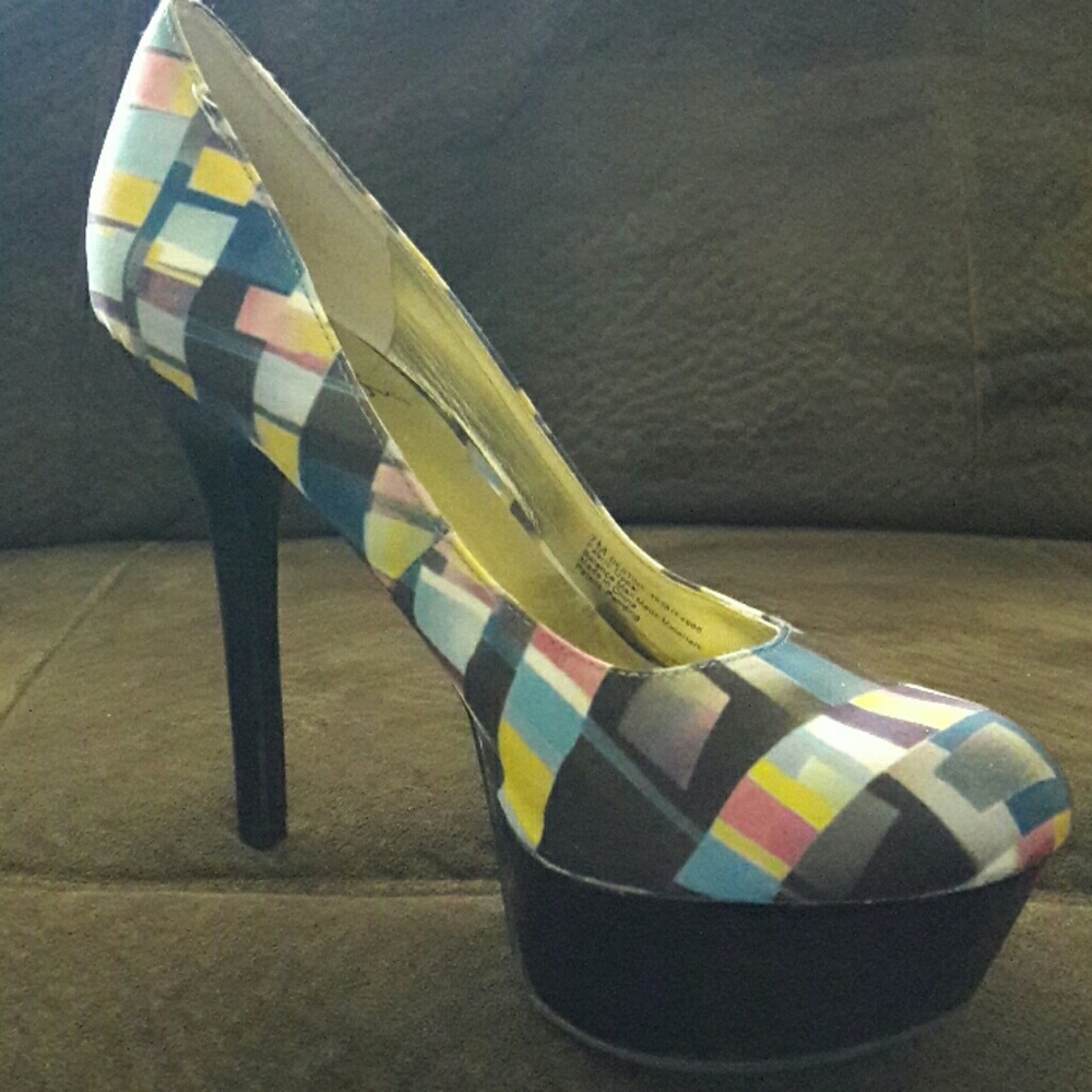 Multi color and very comfortable heels
