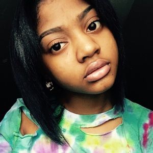 Meet your Posher, Paige