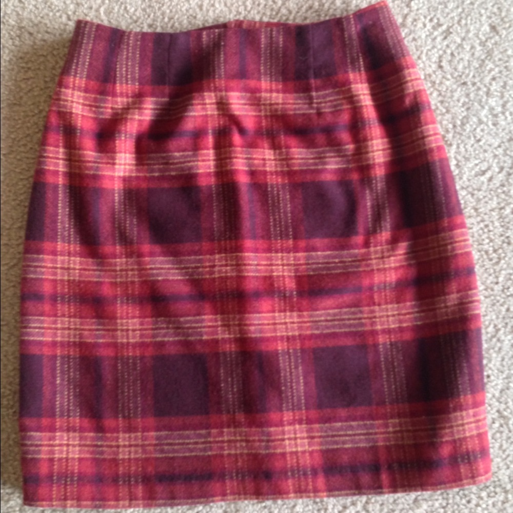 J G Hook Lined Plaid Skirt