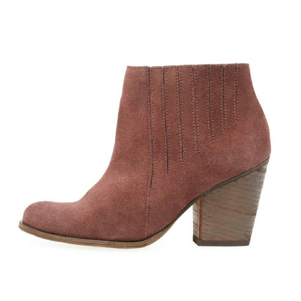 Kaanas bootie