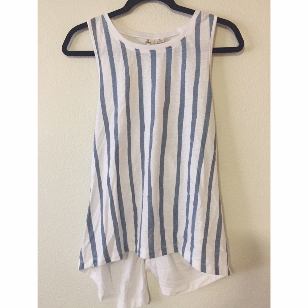 Semi-Cropped Open Back Tank Top