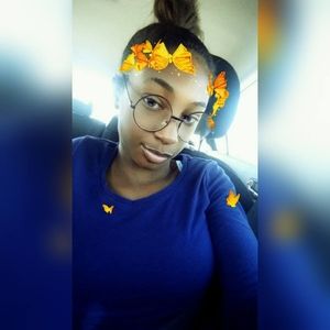 Meet your Posher, Kayy