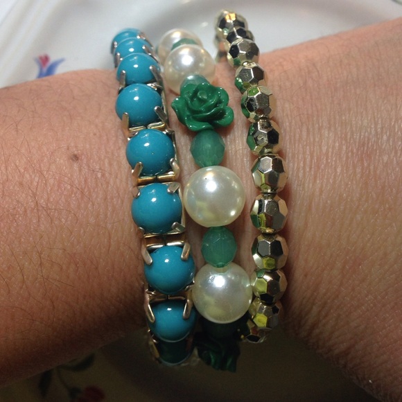 Statement Bracelet - Picture 3 of 4