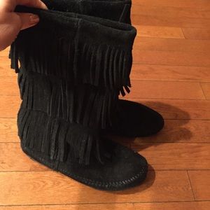 Minnetonka Fringe Boots
