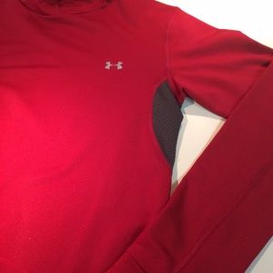 Under Armour Dry-Fit Hoodie