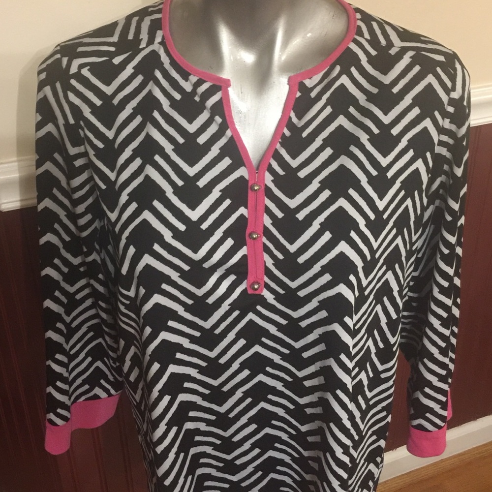 DONATED Super cute top!