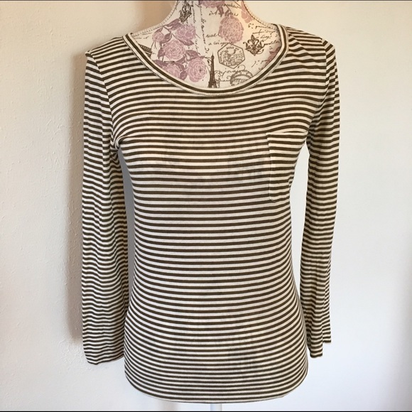 J Crew Long Sleeve Pocket Tee - Picture 2 of 3