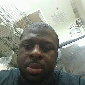 Meet your Posher, Raymond